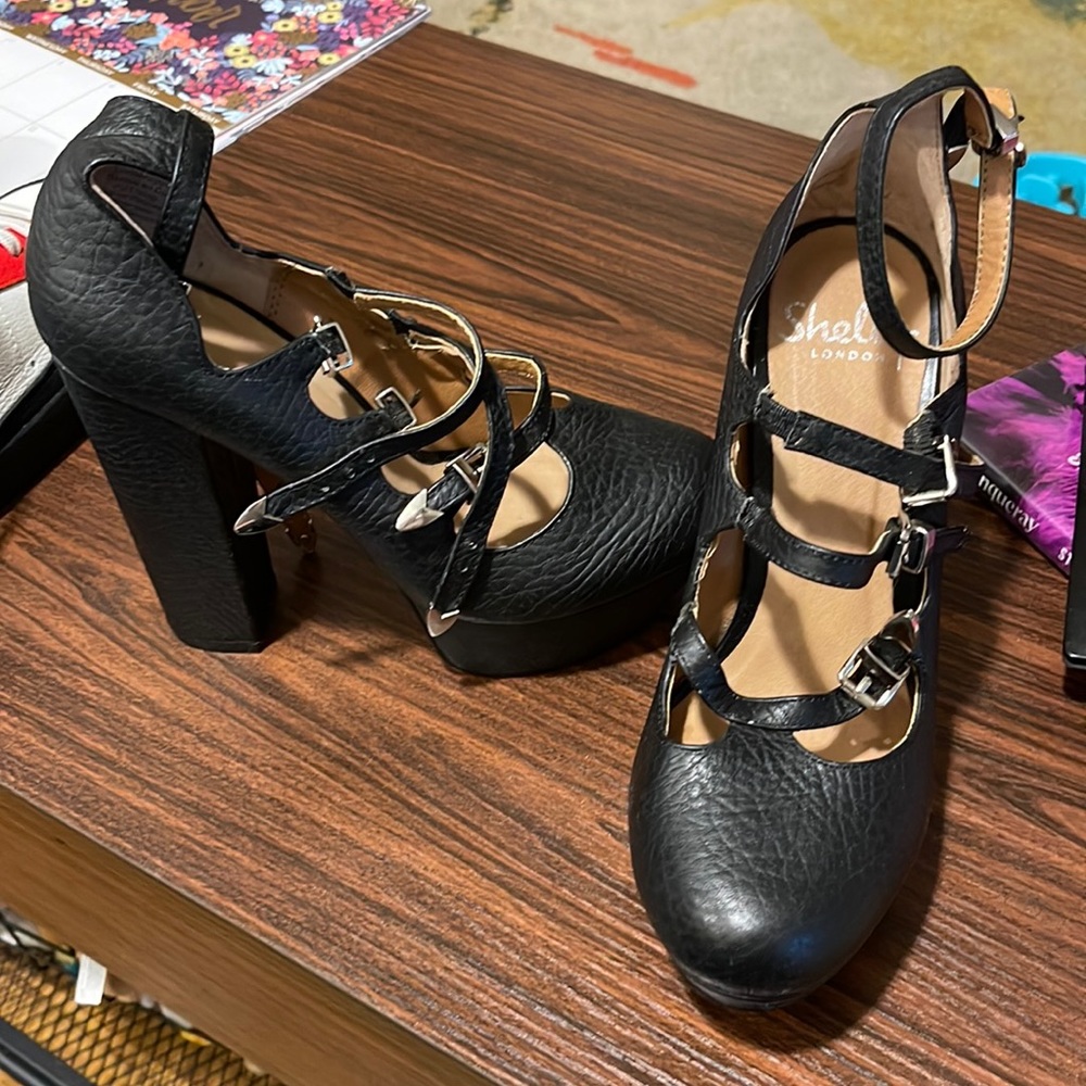 Platform Mary Janes